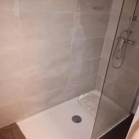 Apartman Golfe Juan : Appartement Proche Mer *